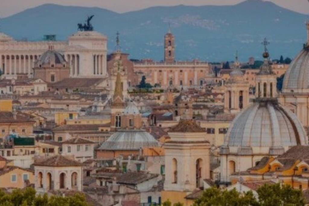 Accanto All'Autostrada Al Centro Tra Roma E Napoli Pontecorvo Bagian luar foto