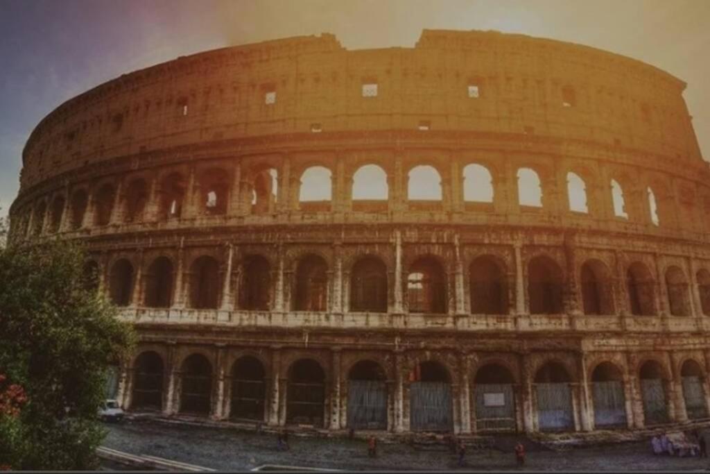 Accanto All'Autostrada Al Centro Tra Roma E Napoli Pontecorvo Bagian luar foto